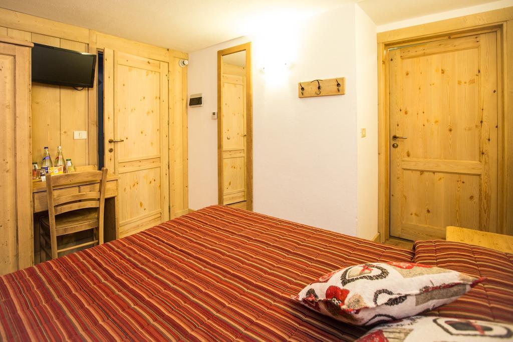 Hotel La Barme Cogne Buitenkant foto